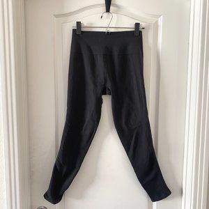 Lululemon Textured Charcoal Leggings